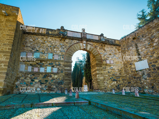 Arco de los Gigantes, Antequera